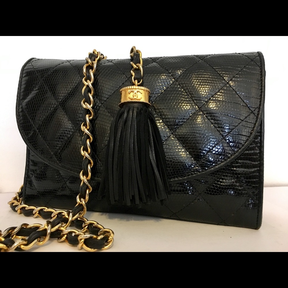 **RARE** Vintage Chanel Lizard Flap w/ Tassel